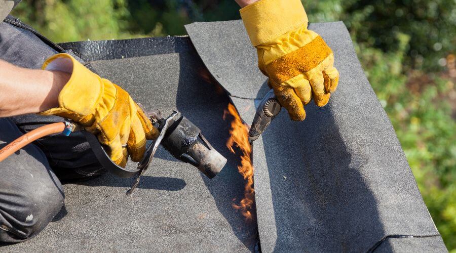 Professional flood damage restoration services in Gray Court, SC